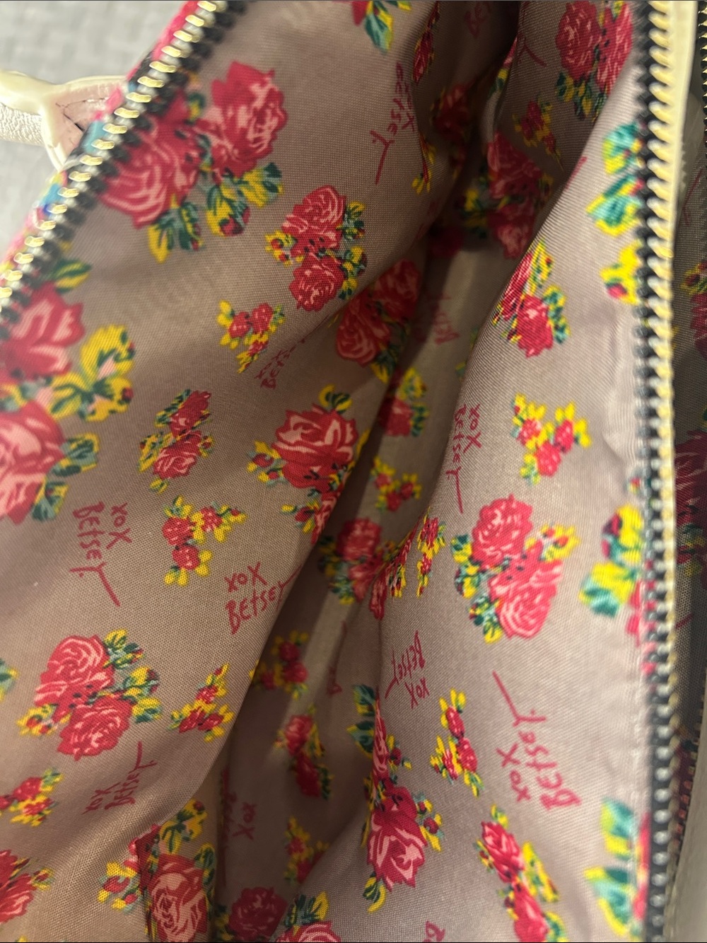 Betsey Johnson White Quilted Satchel with Pink Floral Pattern - Picture 7 of 10